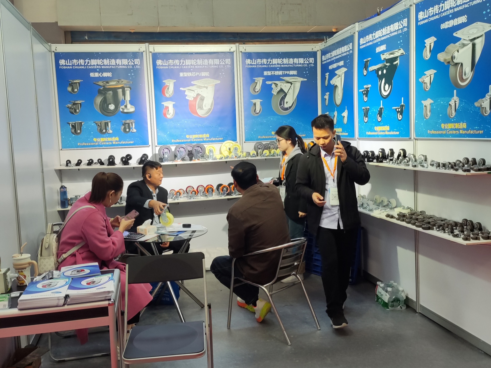 CMCL Casters brilha na exposição de equipamentos e suprimentos para hotéis de Guangzhou 2024: apresentando inovação e fortalecimento de parcerias
